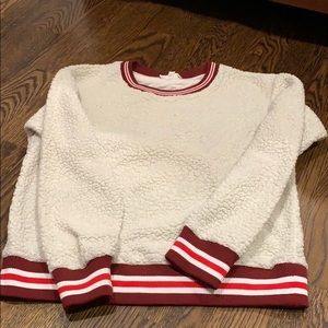 Hi!! I’m seeking this sweater!! :)